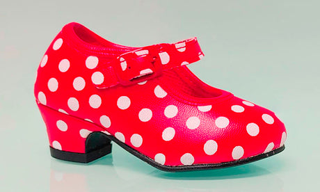Flamenco shoe with polka dots, size 15/17