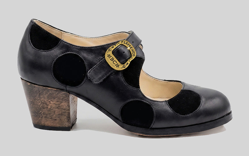 Zapato de baile flamenco profesional combinado piel negro y lunares en ante negro